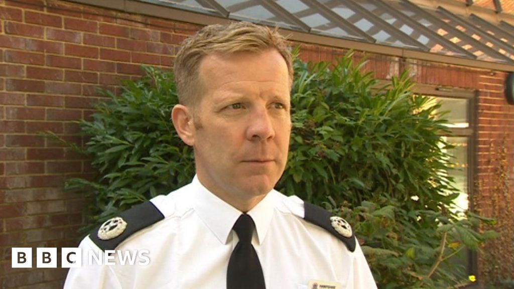 Hampshire police chief constable retires amid misconduct inquiry