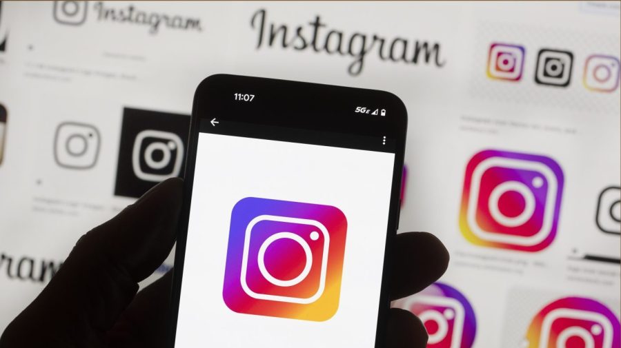 Instagram bans livestreaming for kids without parental consent