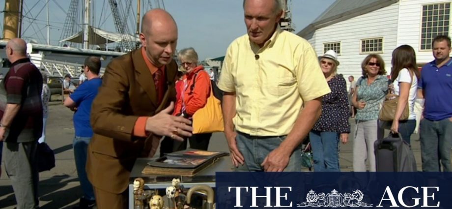 Man shocked as expert reveals unique collection is worth hundreds of thousands