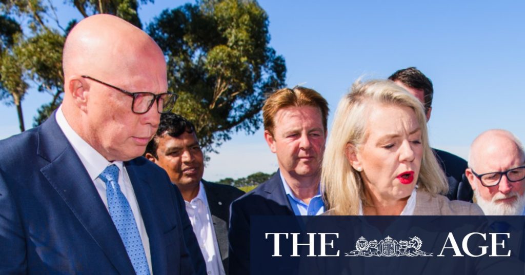 Shameless point-scoring over Melbourne Suburban Rail Loop and Airport Rail