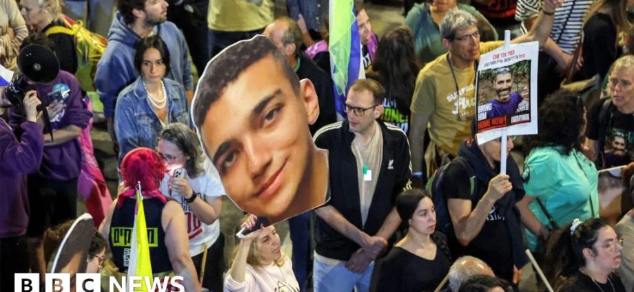 Hamas says it has lost contact with US-Israeli hostage in Gaza