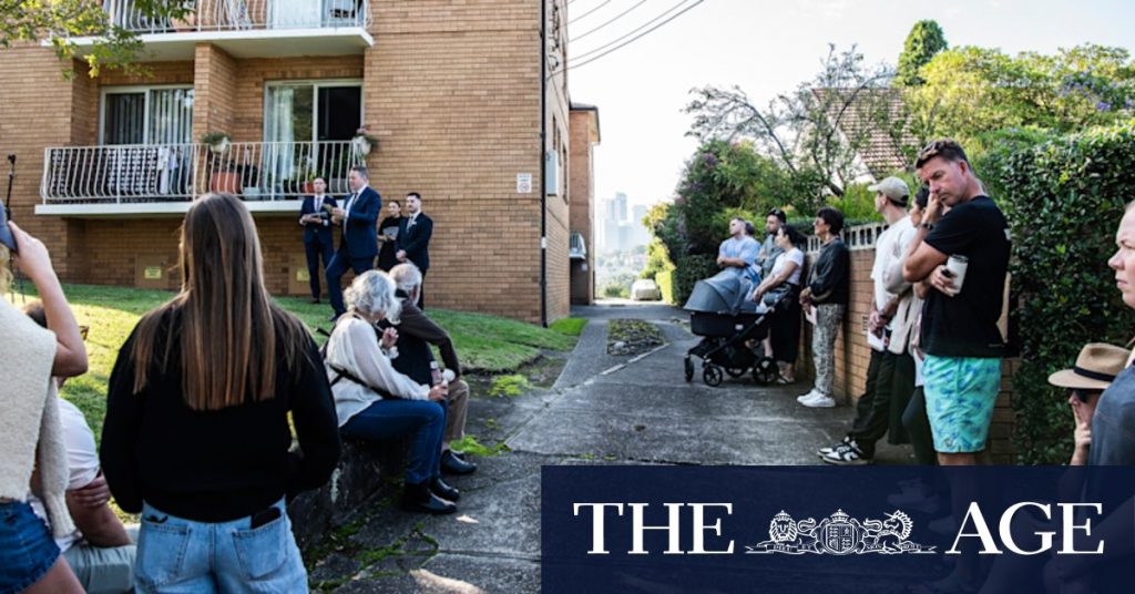 Home borrowers with deposits less than 20 per cent fall over four years