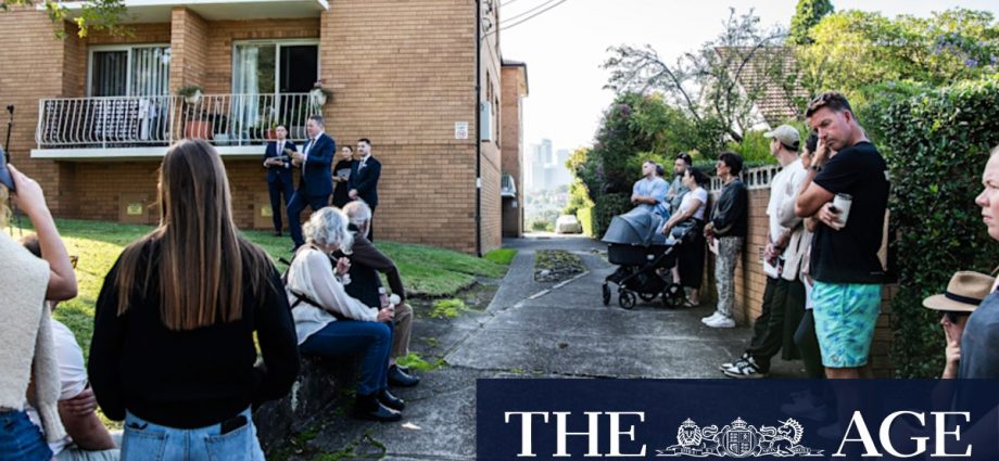Home borrowers with deposits less than 20 per cent fall over four years