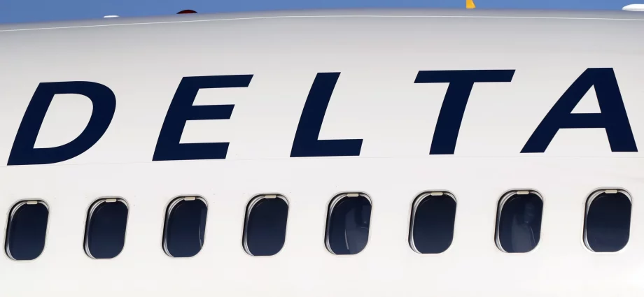 Delta implements new checked bag deadline for domestic flights