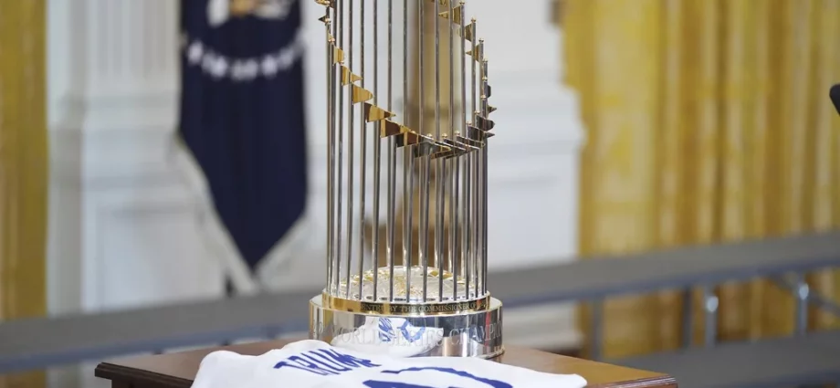 Trump snubs Schiff and Padilla during LA Dodgers visit