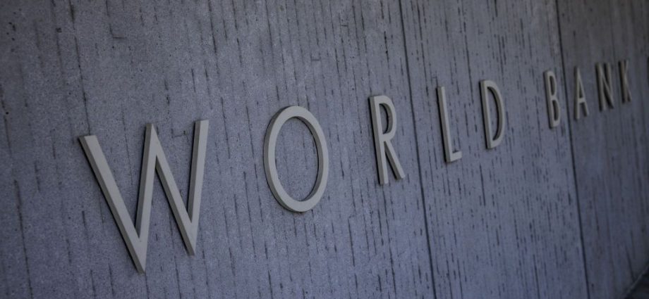 Ukraine to receive $432 million from World Bank towards transport infrastructure restoration