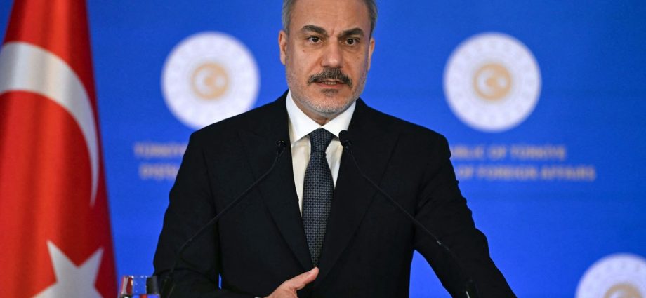 Any Ukraine-Russia peace deal will be 'difficult to digest,' Turkish FM says