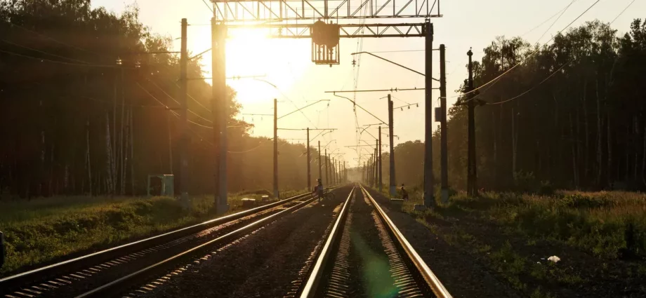 Number of fires at Russian railroads increases in March, military intelligence says