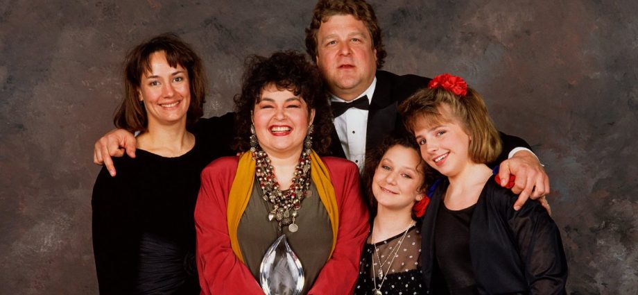 Which Roseanne Stars Are — And Aren't — Returning to The Conners Finale