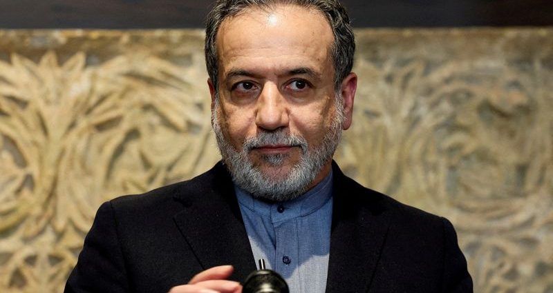 Iranian foreign minister to visit Russia prior to next U.S. talks
