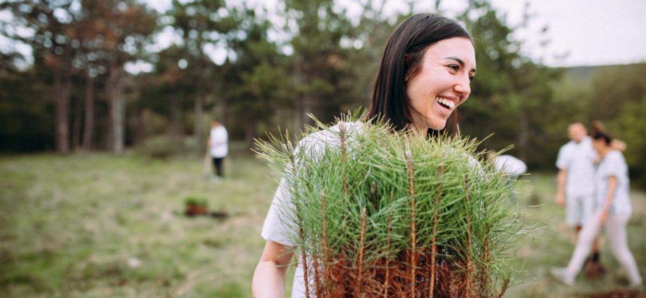 Volunteer days are vital to employees’ wellbeing…and your business—this CEO explains why
