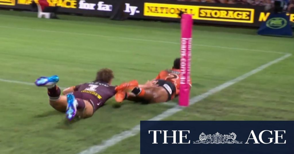 Broncos caught napping as Turuva dives over