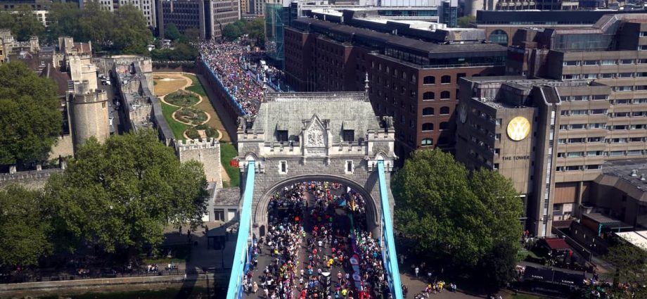 Pro-Palestine demonstrators arrested after red paint thrown at London Marathon