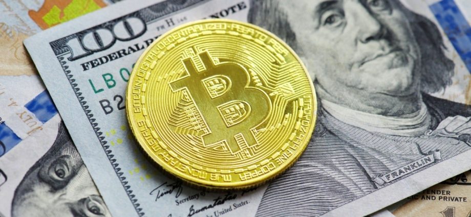 Bitwise: Tariff Turmoil Will Ultimately Benefit Bitcoin, $200K Still in Play