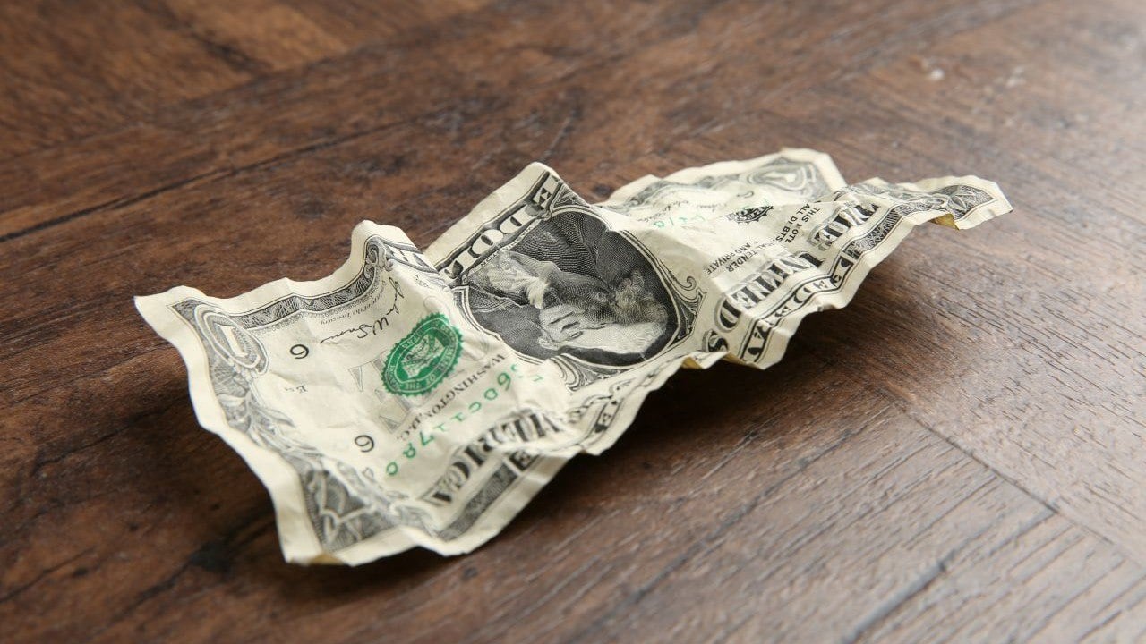 Bitcoin Soars as the US Dollar Tumbles