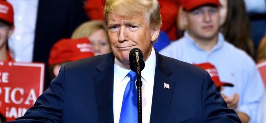 Trump to Launch Monopoly-Inspired Crypto Game Amid Expanding Web3 Push