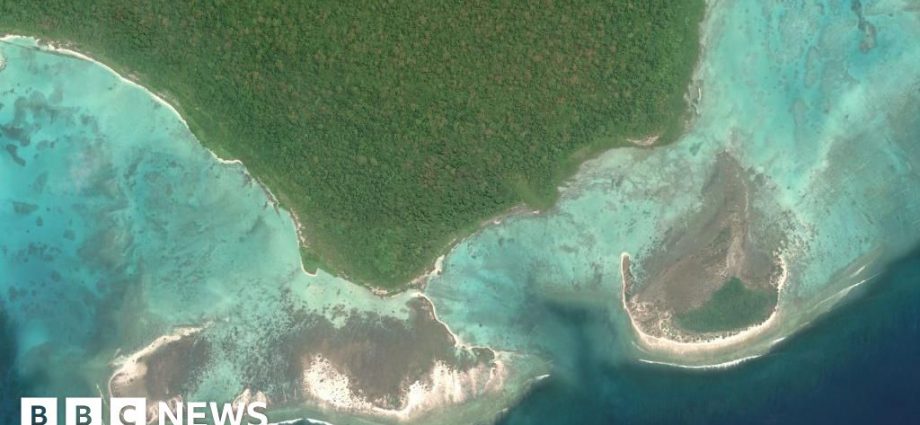 US tourist arrested after visit to restricted North Sentinel island