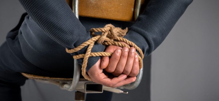 A Thriller Gone Real: Alleged Scammer Kidnapped by Fake Police, Loses $50 Million