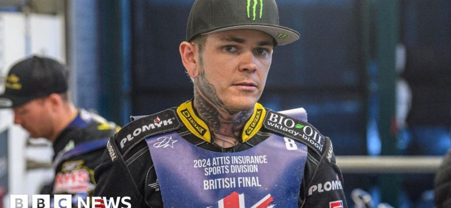 Speedway champion Tai Woffinden "on the mend" after crash