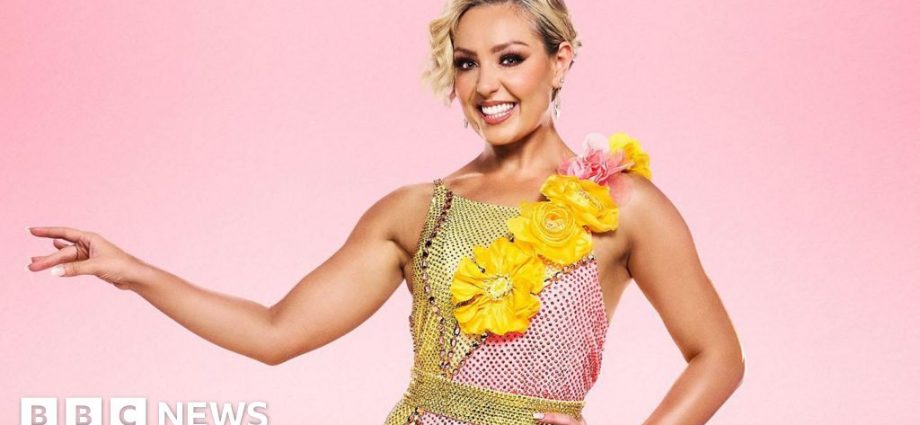Strictly's Amy Dowden reflects on life after breast cancer