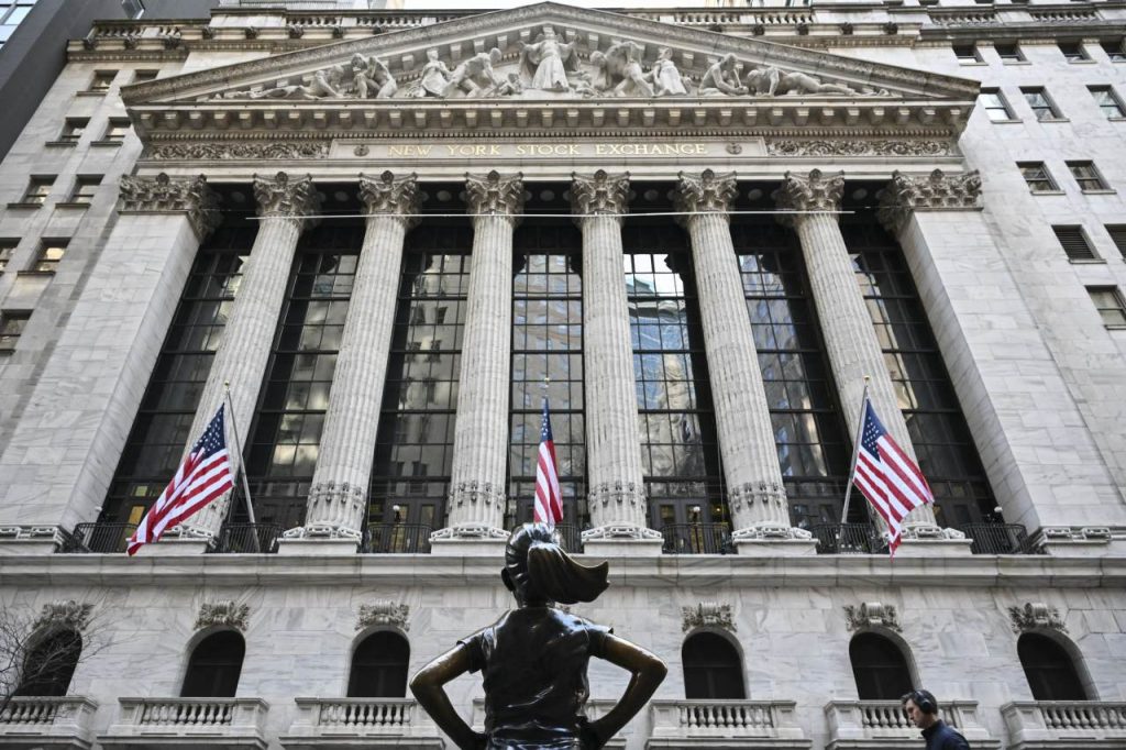 Why the Selloff in Treasurys Is Rattling Investors