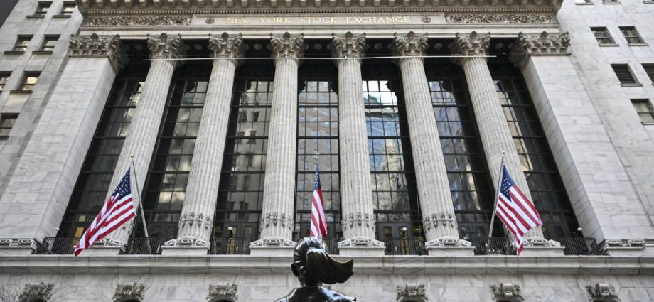 Why the Selloff in Treasurys Is Rattling Investors