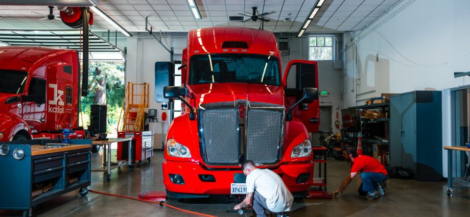 Self-Driving Truck Startup Kodiak to Go Public in $2.5 Billion SPAC Deal