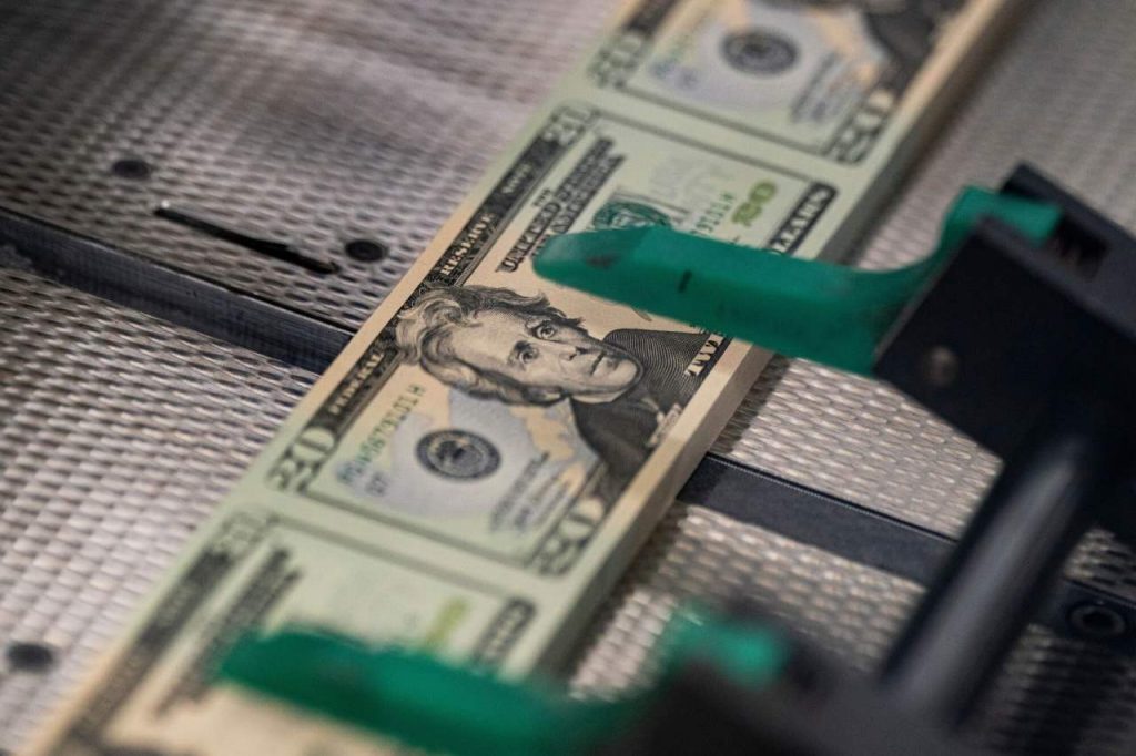 How Investing Will Change if the Dollar No Longer Rules the World