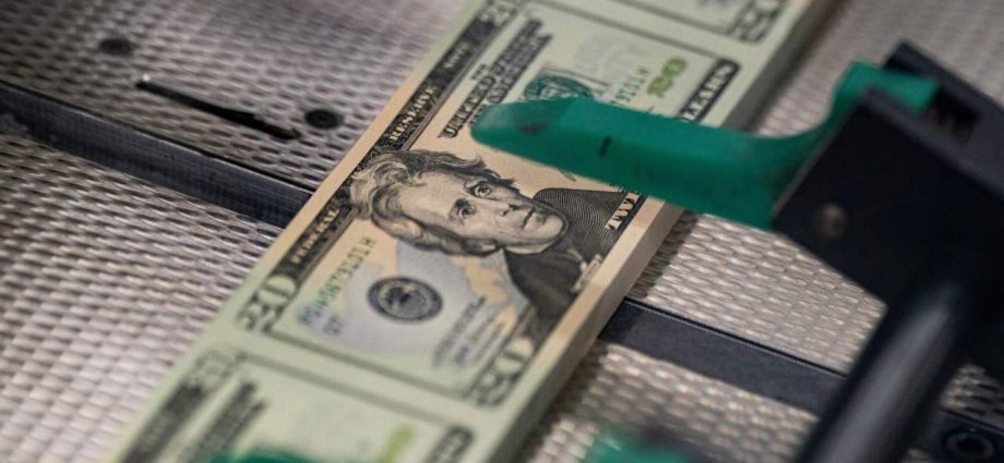 How Investing Will Change if the Dollar No Longer Rules the World