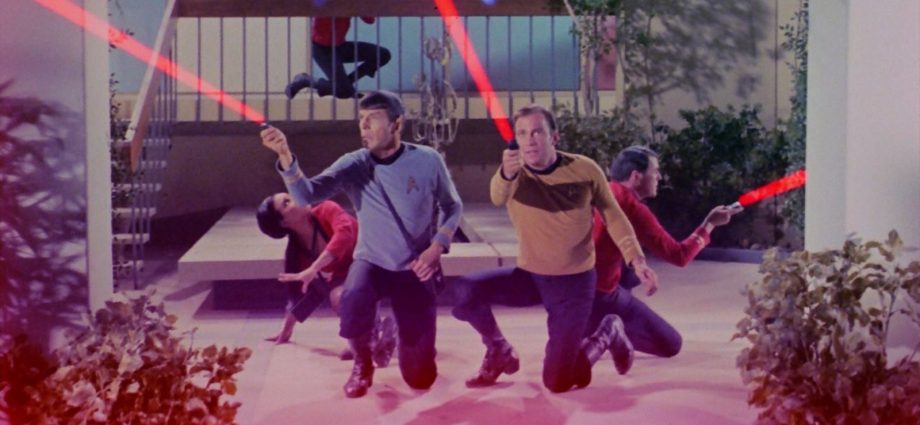 Why Gene Roddenberry Named The Laser Weapons In Star Trek Phasers
