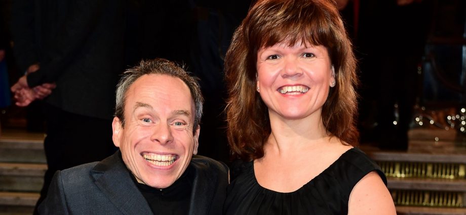 Warwick Davis and Samantha Davis attending the ITV Gala at the London Palladium. PRESS ASSOCIATION Photo. Picture date: Thursday November 19, 2015. See PA story SHOWBIZ ITV. Photo credit should read: Ian West/PA Wire