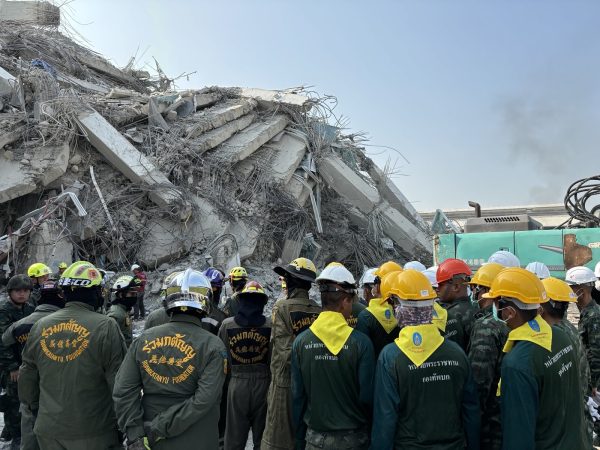 Thai Government Probes Collapse of Bangkok Skyscraper as Rescue Efforts Continue