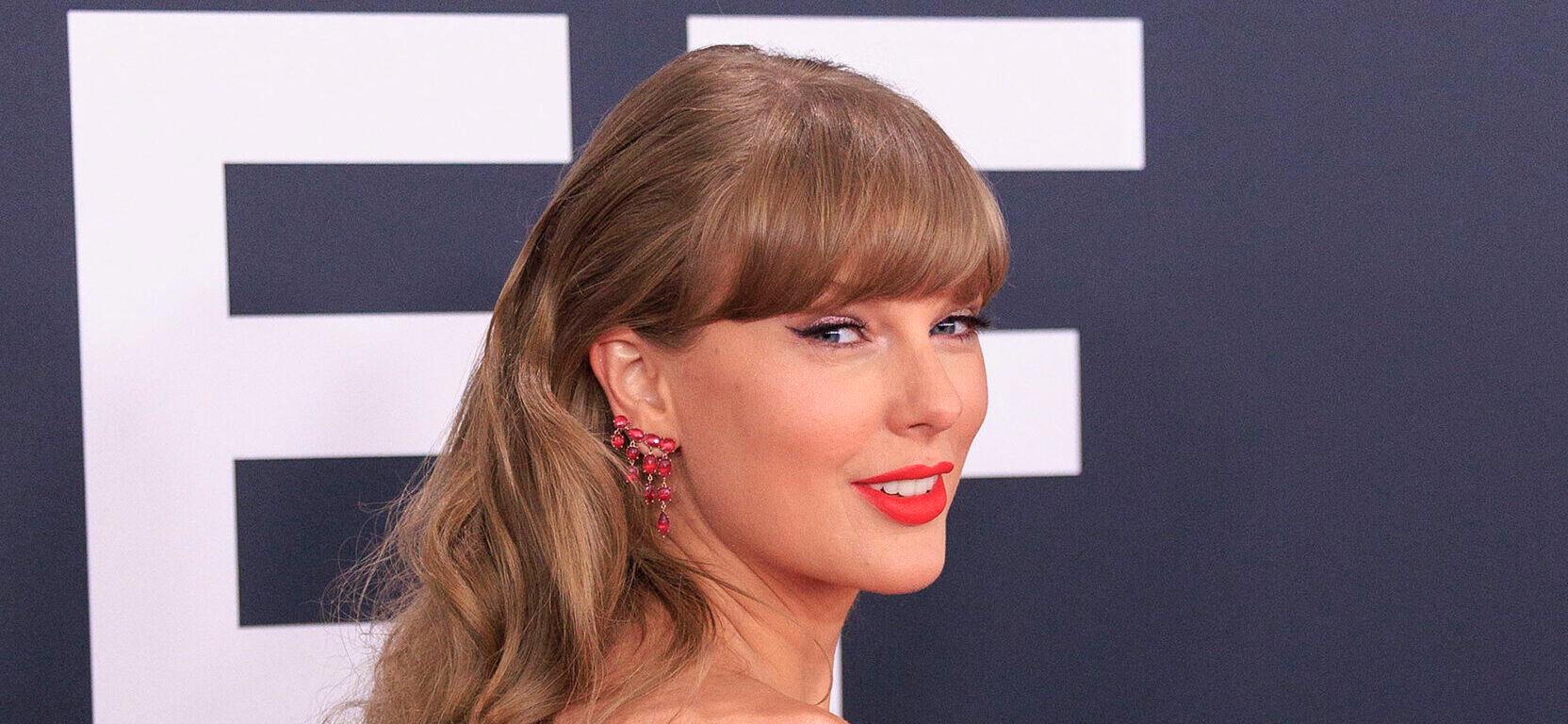 Taylor Swift Breaks Social Media Hiatus For Natalia Bryant