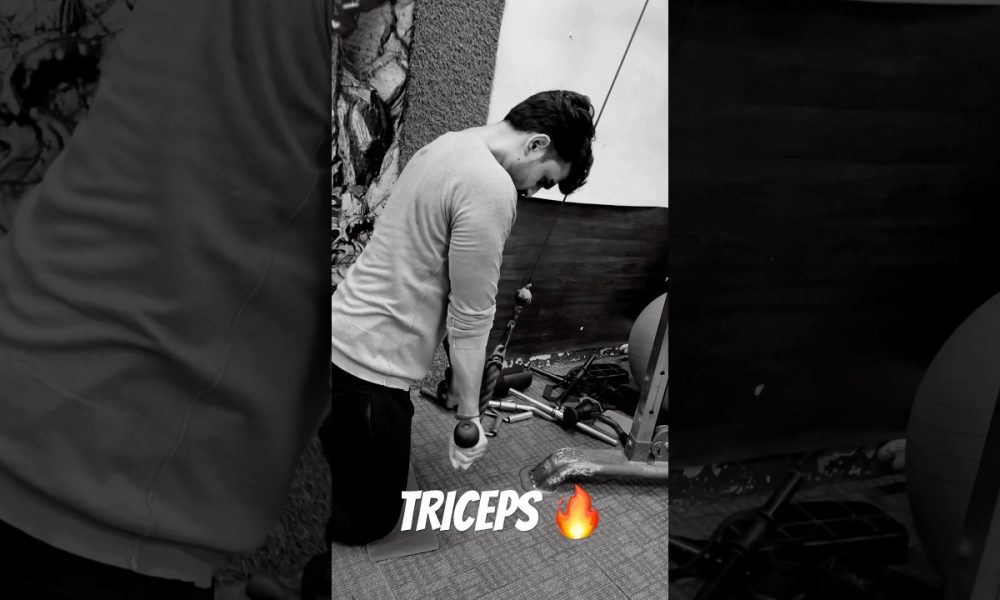 Bigger Triceps 🔥#shorts #youtubeshorts #aesthetic #bodybuilding #shortsvideo #shortsyoutube