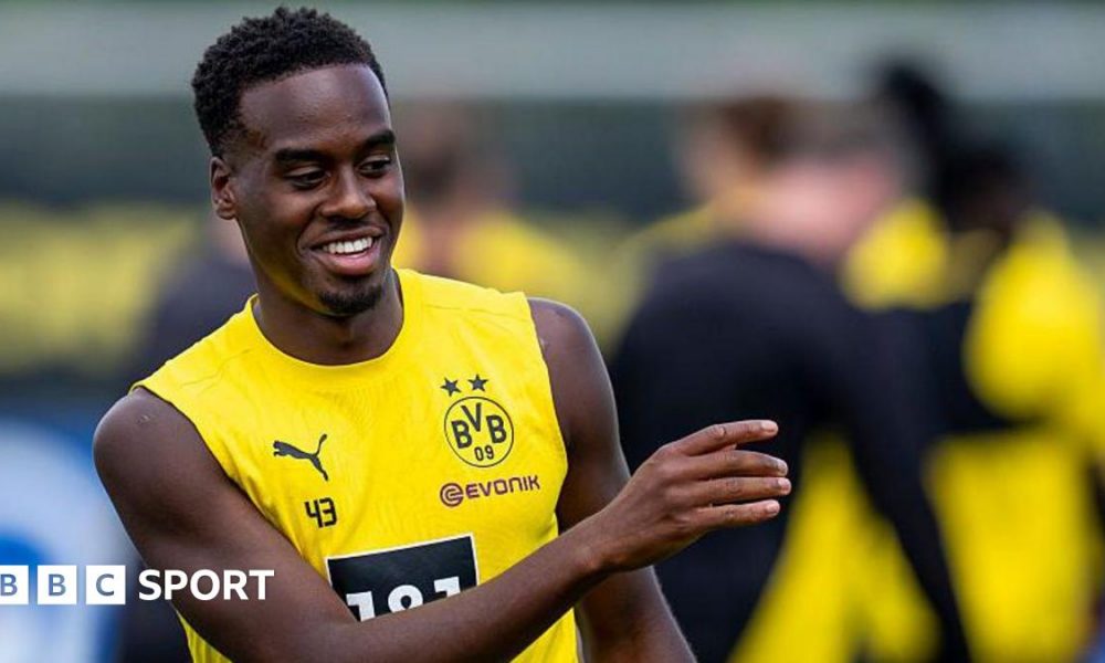 Jamie Gittens: Why Chelsea want another ex-Manchester City youngster