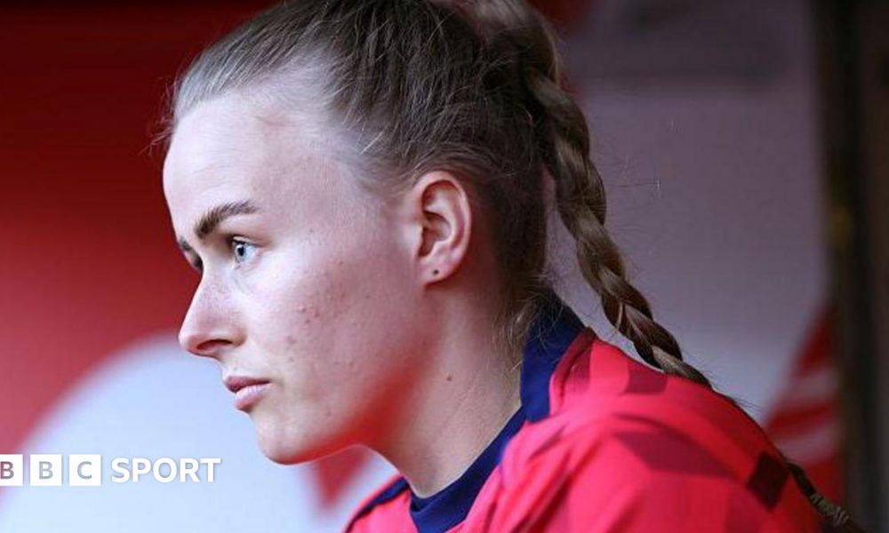 Hannah Hampton: From serious eye condition to England goalkeeper
