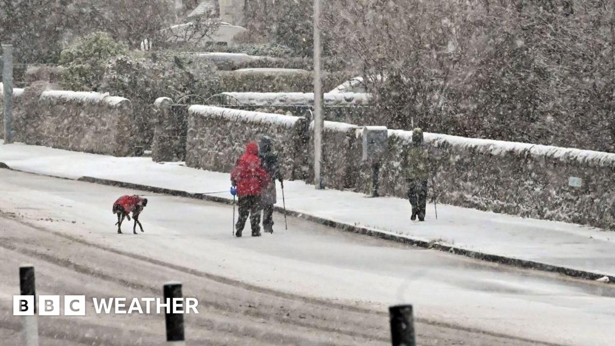 UK weather: Snow and ice warnings issued by Met Office as -12C forecast