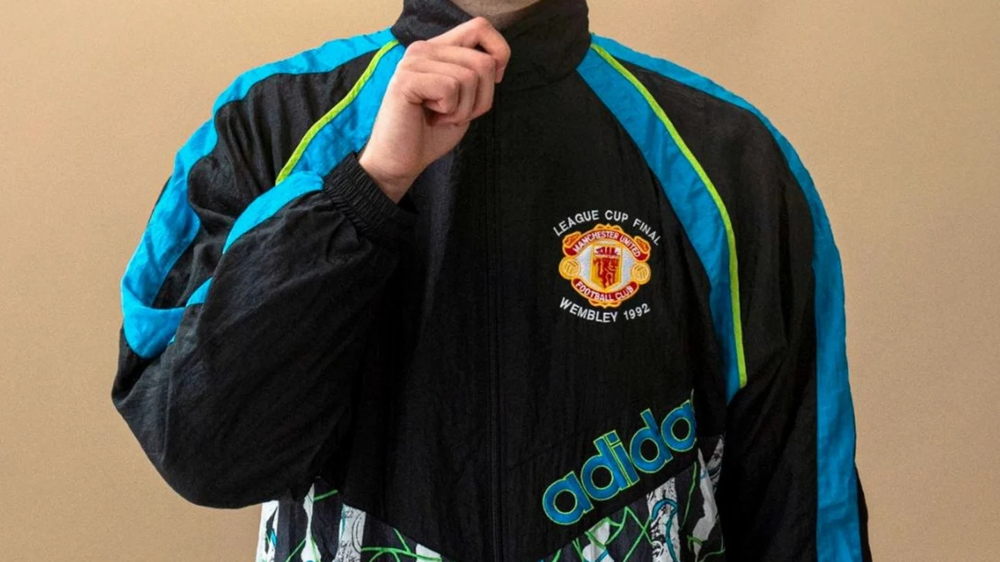 Man Utd to re-issue iconic 1992 League Cup final jacket