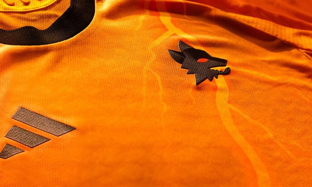 AS Roma unveil striking orange away kit for 2025/26