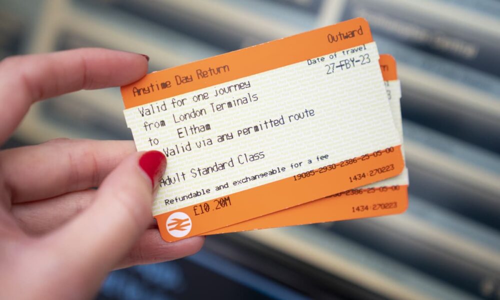 Rail fares to be frozen for first time in 30 years
