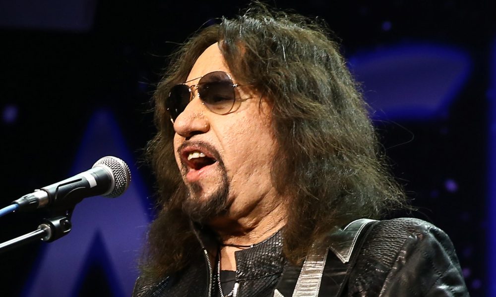 KISS Remembers Ace Frehley During First Concert Since His Passing