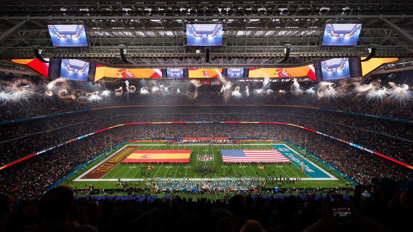 Roger Goodell praises NFL's international series, plans return to Spain