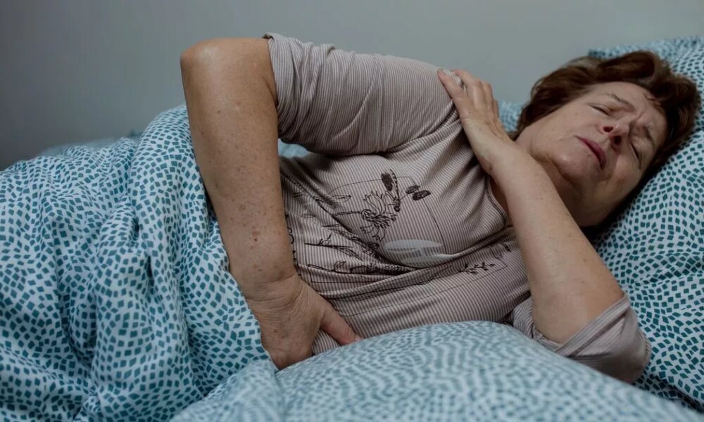 Doctor's warning as he says 'don't' lie in this position