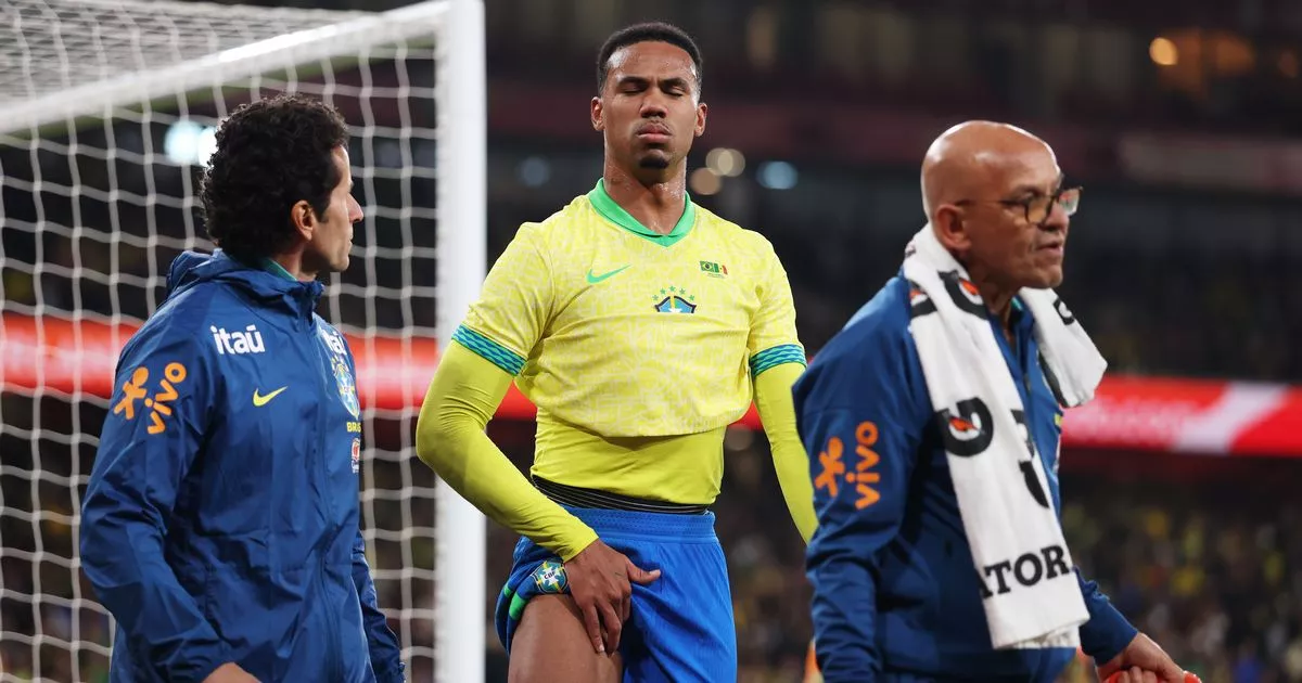 Arsenal sent clear Premier League title message after Gabriel injury update