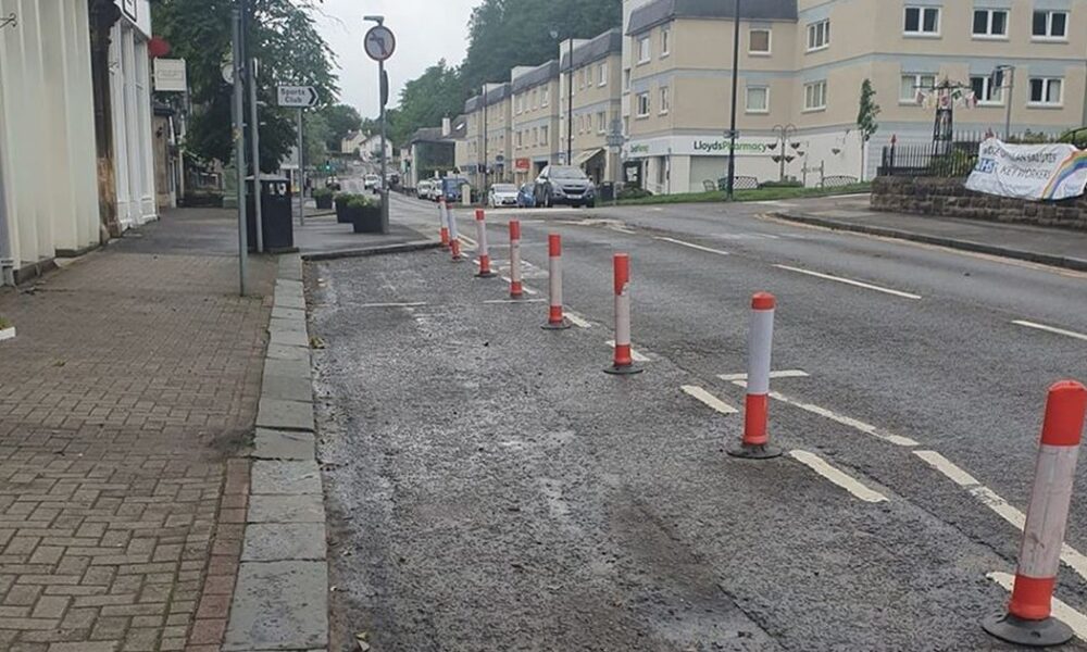 Road safety concerns prompt council review on Bridge of Allan street