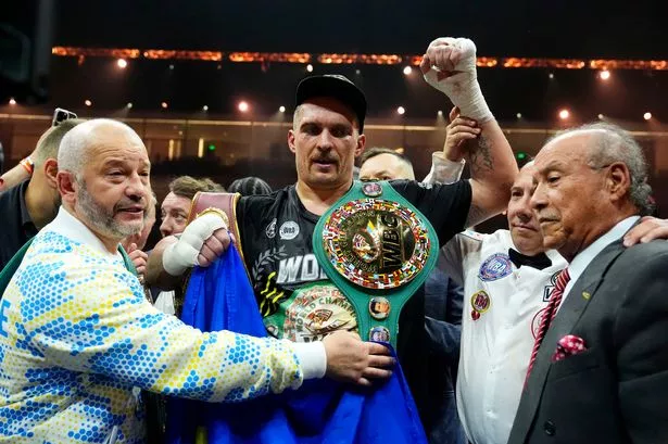 BREAKING: Oleksandr Usyk GIVES UP world title as belt handed over to Fabio Wardley