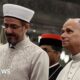 Pope Leo visits Istanbul's Blue Mosque