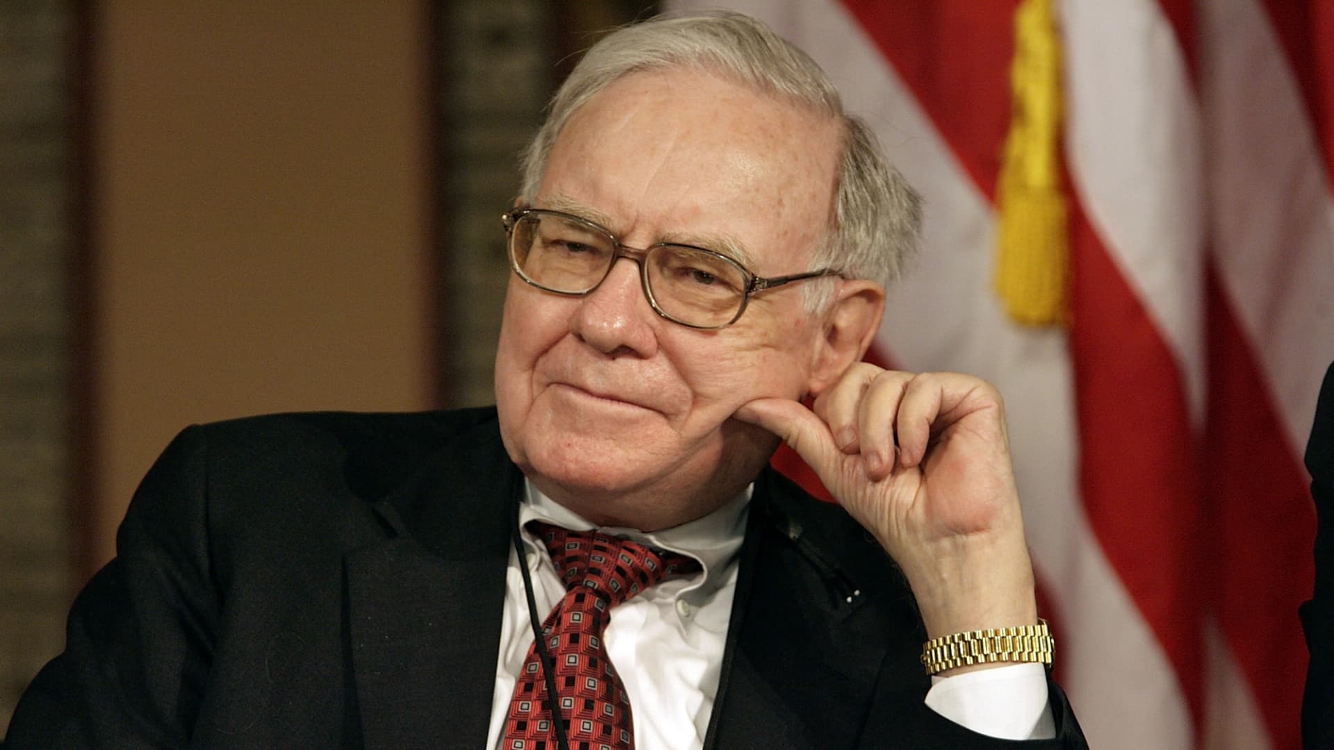 Buffett Google bet 2 decades after billionaire inspired search IPO