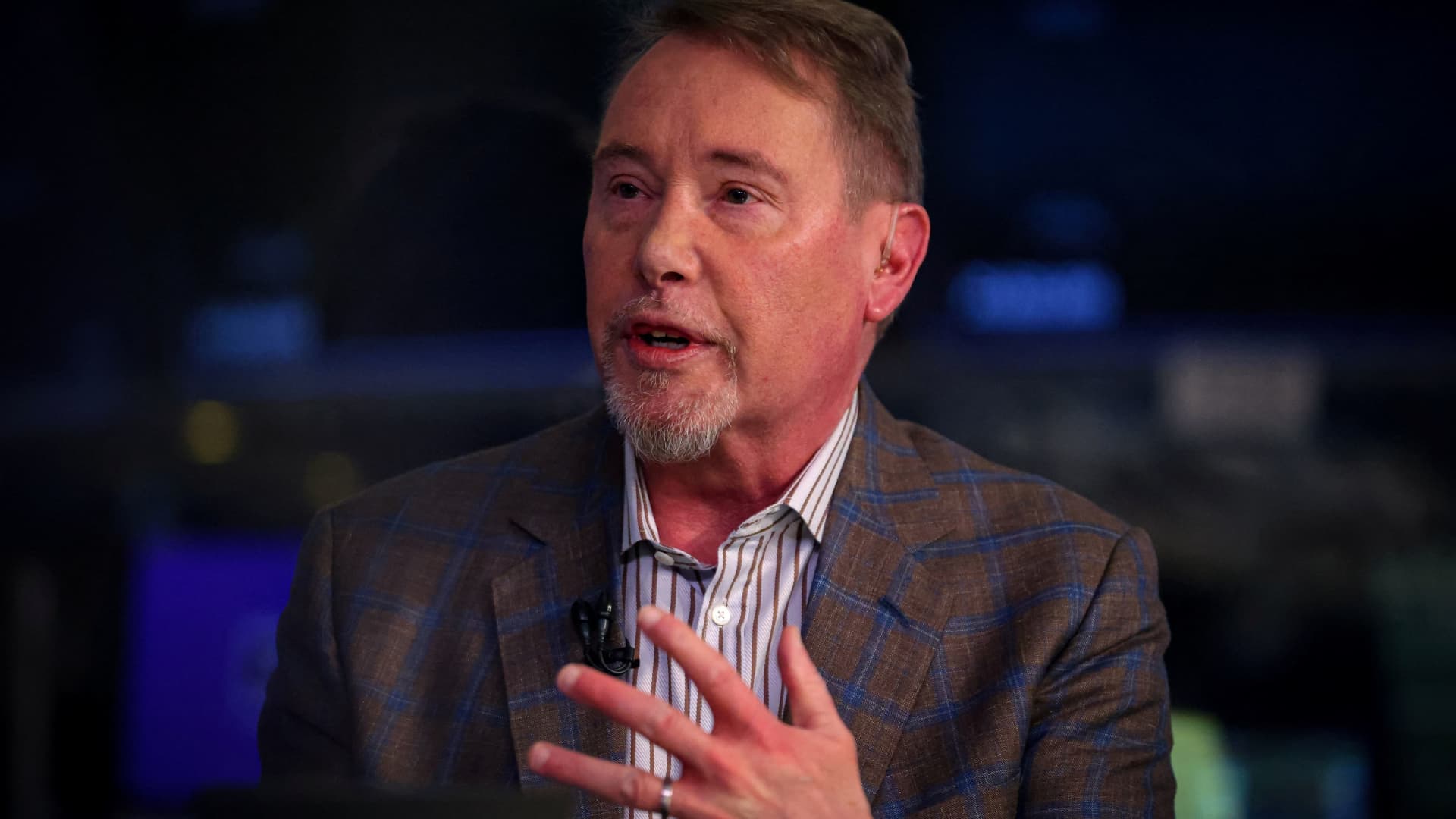 Gundlach sees one of the 'least healthy' stock markets of his career