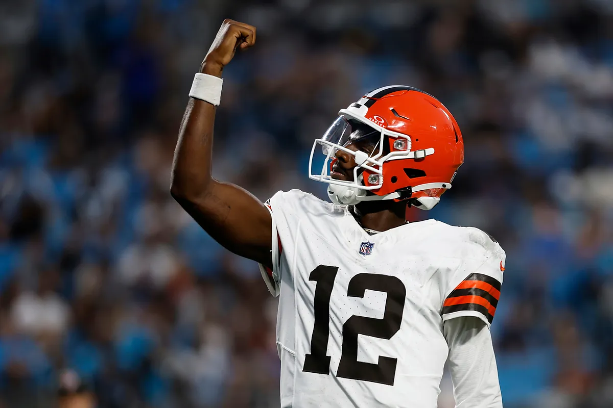 Shedeur Sanders shuts out every distraction as he locks in for his first Browns start and shows the focus of a true franchise quarterback
